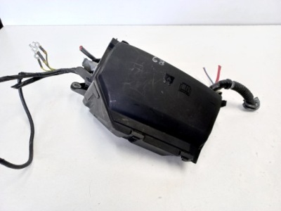 Коробка запобіжників ford s-max 2.0 ej32-14a076c фото №1