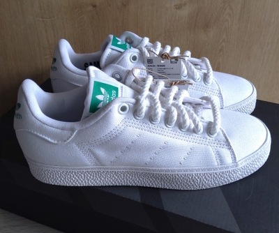 Buty Adidas Stan Smith CS W r. 38 2/3 IE0445 białe trampki