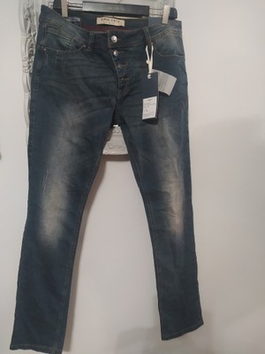 Buena Vista nowe spodnie jeansy 36/32-L