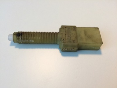 Выключатель света стоп audi 443945515 audi фото №1