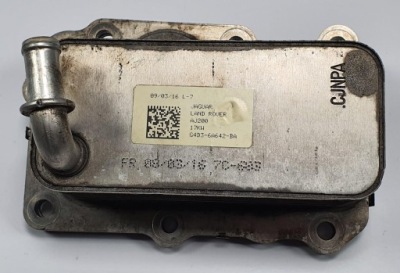 Радиатор масла land rover discovery sport l550 фото №1