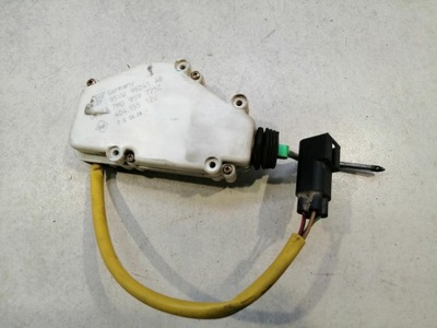 Привід кришка заливної alhambra 2.0 8v 7m0959775c фото №1