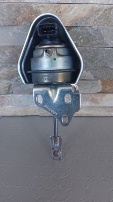 GRUSZKA ZAWÓR CIŚNIENIA TURBO 794081-61 8165881 *