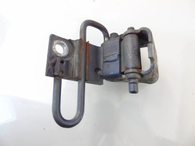 Петля дверь правый перед нижний seat exeo 8e0831412e фото №1