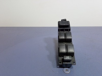 Mazda 5 cr i панель окон зеркал cc2966350a фото №1