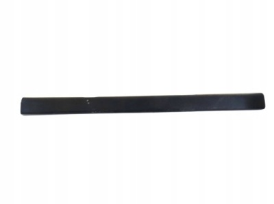 Накладка  защита порога  правая toyota yaris 3 3 дверь 2011-2020rok 67913-0d200 фото №1