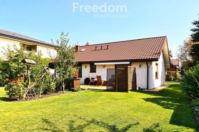 Dom, Piastów, Pruszkowski, 198 m²