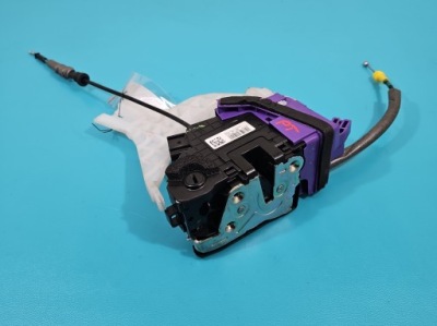 Замок задняя правый 5 pin hyundai i30 iii 2016- фото №1