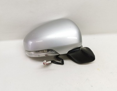 Зеркало правое toyota prius iii фото №1