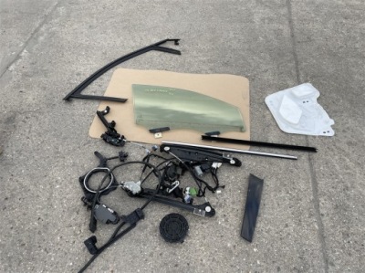 Прокладка замок подъемник дверь правый перед citroen c5 aircross 18-24 фото №1