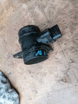 Seat alhambra i 1.9tdi витратомір 06a906461a/b фото №1