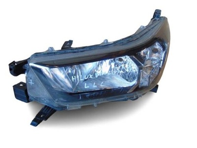 Toyota hilux viii lift лампа передняя левая фото №1