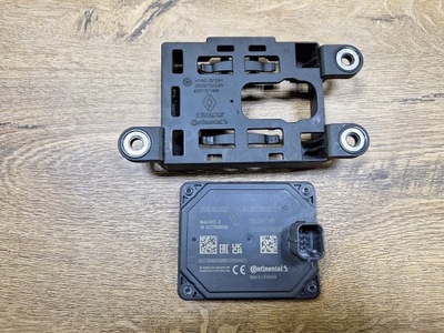 Dacia sandero радар датчик distronic 285j94114r фото №1