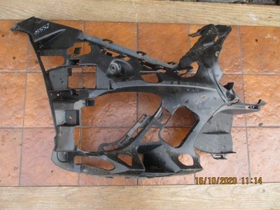 Mercedes cls w257 направляющая бампер правый перед фото №1