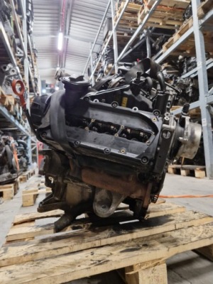 Двигун audi q7 3.0 tdi bug без  картера масляний фото №1