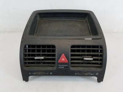 Решітка обдув середня vw jetta vi фото №1