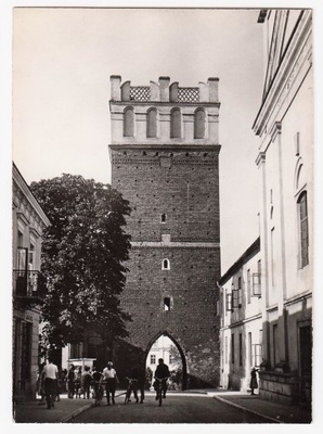 SANDOMIERZ BRAMA OPATOWSKA /NM749