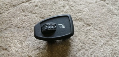 Renault laguna iii переключатель сиденье 5268100-32 фото №1