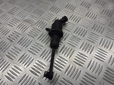 Помпа зчеплення renault scenic ii 8200151784 фото №1