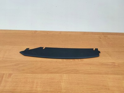 Audi r8 420 молдинг бампера задняя правая накладка фото №1