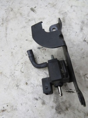 Клапан вакуумa xj x351 3.0 d 70242800 фото №1