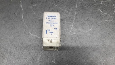 1362895 реле volvo 850 фото №1