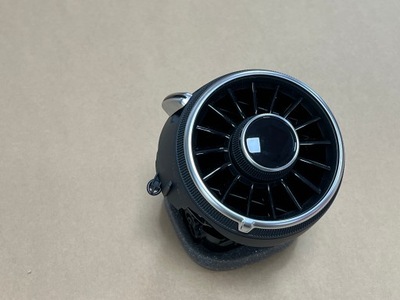 Audi tt 8s решётка обдув 8s1820951 фото №1