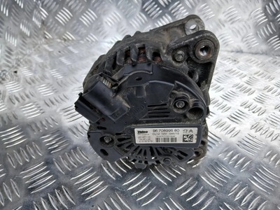 Peugeot 2008 генератор 1.2 9670899580 фото №1