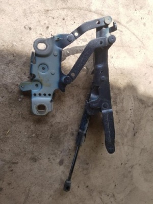 Петля maki левый bmw f30 фото №1