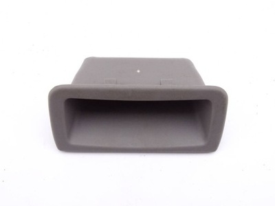 Mazda tribute 00-07 кронштейн кришки задня фото №1