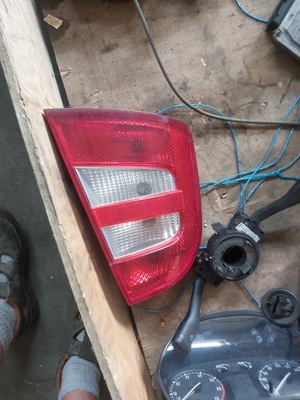 Лампа задняя skoda fabia i фото №1