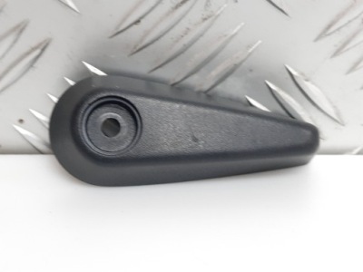 Mercedes cklasa w204 ручка регулировки сиденье 2049180034 фото №1