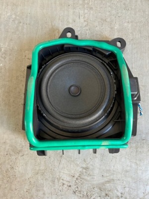 Bmw 3 g20 g21 динамик правый фото №1