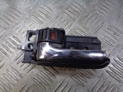 Ручка левая задняя внутренняя toyota avensis t25 фото №1