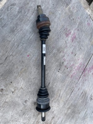 Привідний вал ліва лівий задня 7629301 bmw f20 f30 f32 11-19 фото №1