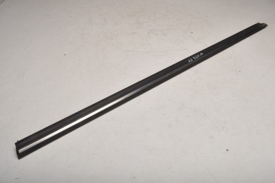 Mercedes w172 r172 молдинг стекло подоконная передняя правая фото №1