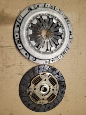 Suzuki swift mk8 1.2 17-21 сцепление диск прижим фото №1