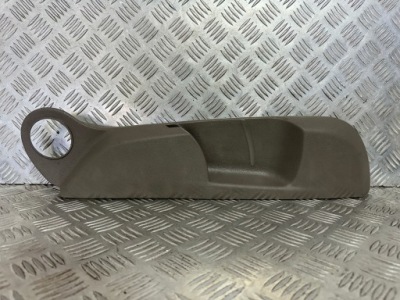 Vw golf vi захист сидіння пасажира права коричневий 1k4881318p фото №1