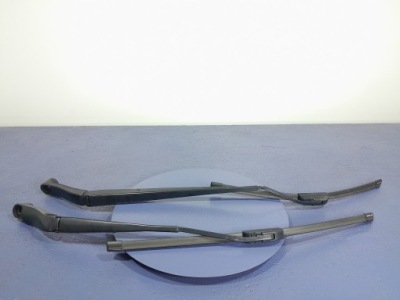 Opel insignia b рычаги дворник перед передние eu 13471434 фото №1