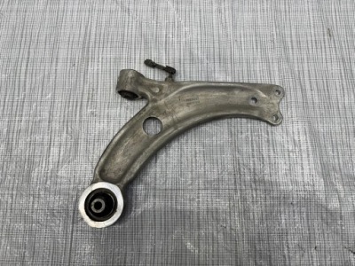 Рычаг правый citroen ds7 crossback фото №1
