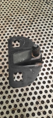 Засувка замка двері задніх 8200497819 renault master фото №1