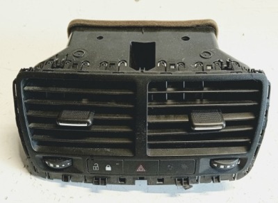 Решётка обдув opel meriva b 13262802 фото №1