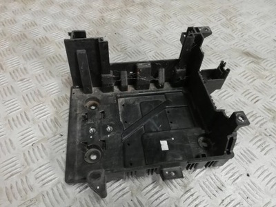 Opel karl основа корпус акумулятор фото №1