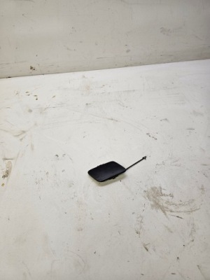 Заглушка бампера перед audi a4 b9 8w0807241 фото №1