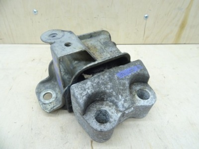 Fiat 500 1.2 кронштейн коробки передач фото №1