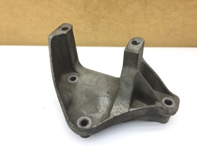 Peugeot 508 i 2.0 hdi кронштейн двигателя фото №1