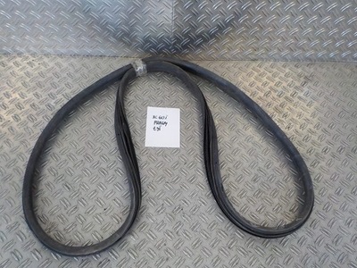 Volvo xc60 08-17 прокладка дверь правый задняя фото №1