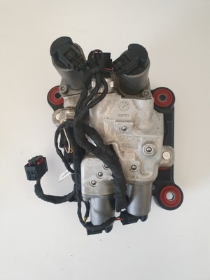 Bmw 7 f01 5 f10 блок клапанів 6775258 фото №1