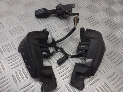 Перемикач керма toyota avensis t25 2.0 d4d 75b070 фото №1