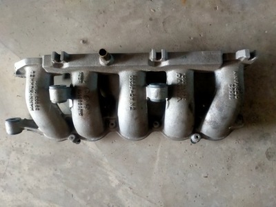 Volvo s40 v50 c30 s60 коллектор всасывающий 30650092 фото №1